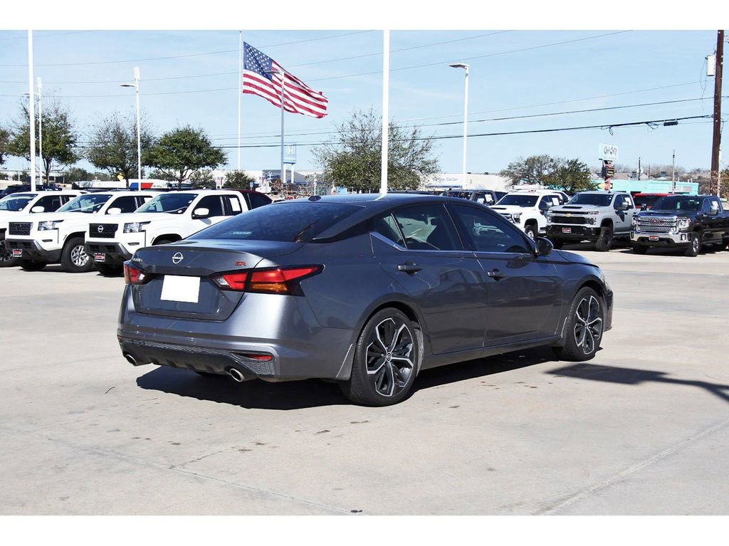 Used 2024 Nissan Altima 2.5 SR image 6