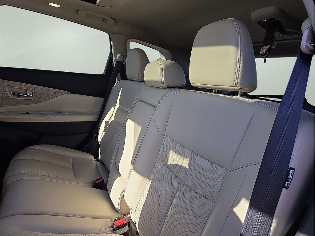 Used 2023 Nissan Murano SL w/ SL Moonroof Package image 21