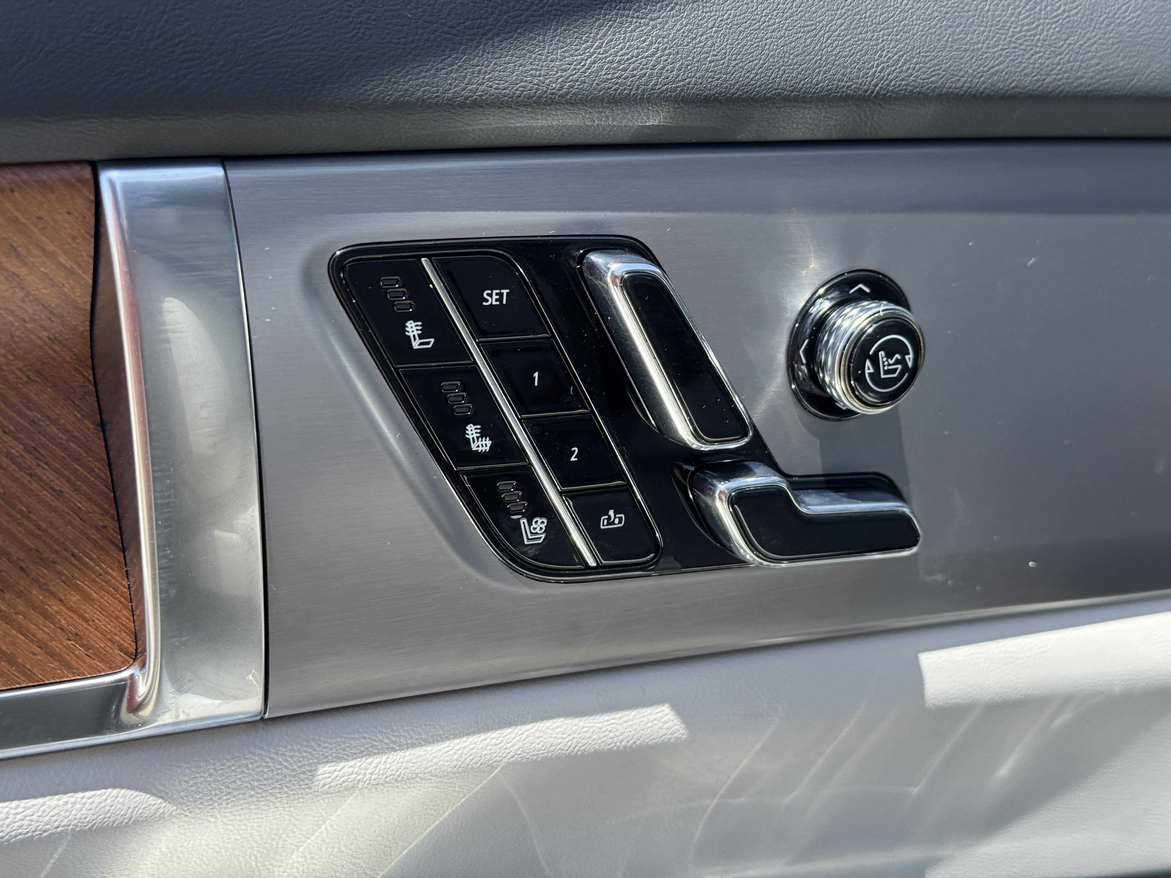New 2026 Cadillac Vistiq Luxury image 21