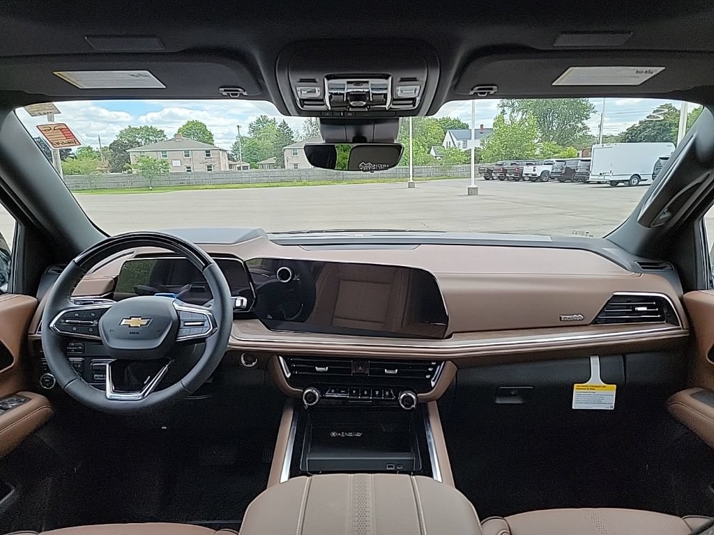 New 2026 Chevrolet Suburban High Country AWD/4WD image 8