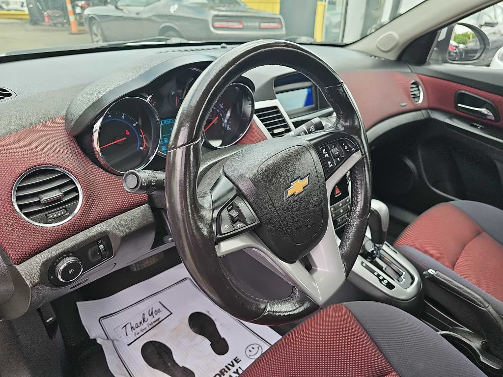 Used 2013 Chevrolet Cruze LT w/ RS Package FWD image 29