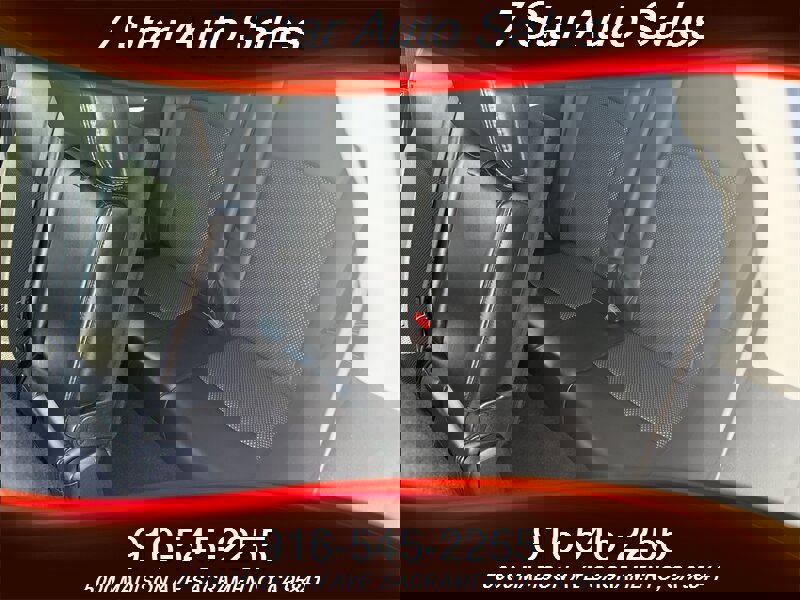 Used 2018 Dodge Journey Crossroad w/ Driver Convenience Group image 15