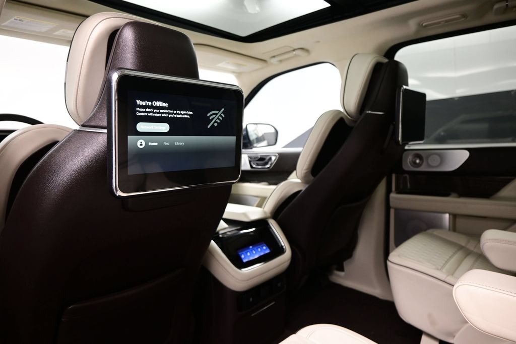 Used 2023 Lincoln Navigator L Black Label AWD/4WD image 38