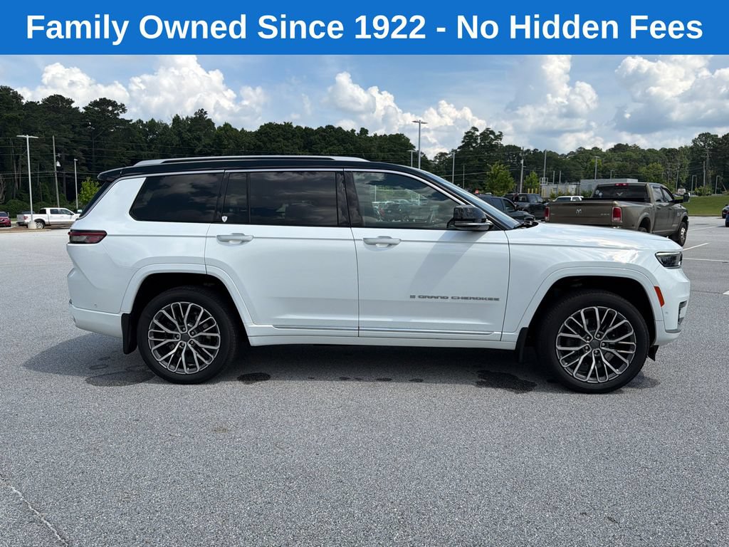 Certified 2023 Jeep Grand Cherokee L Summit AWD/4WD image 8