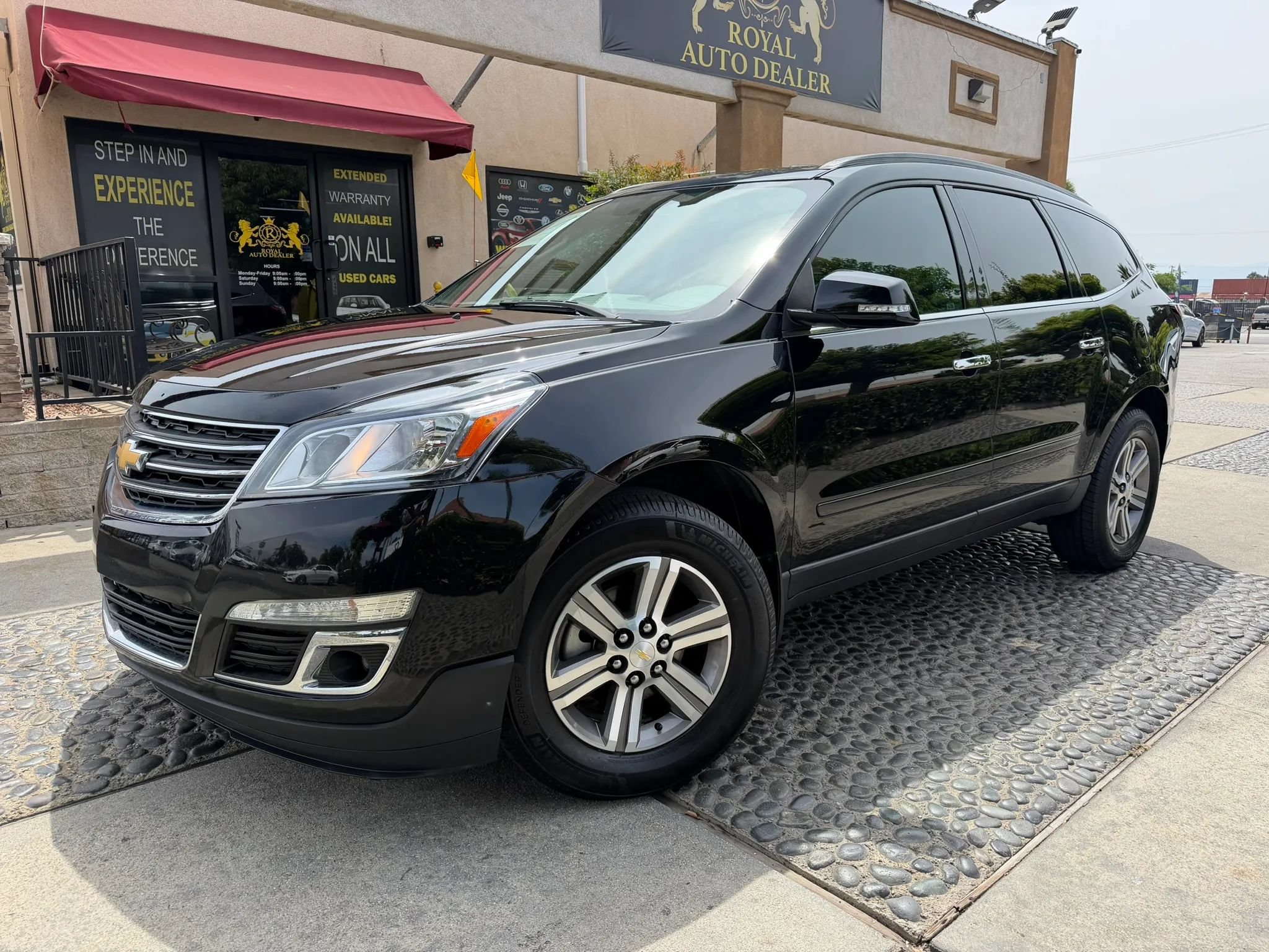 Used 2016 Chevrolet Traverse LT