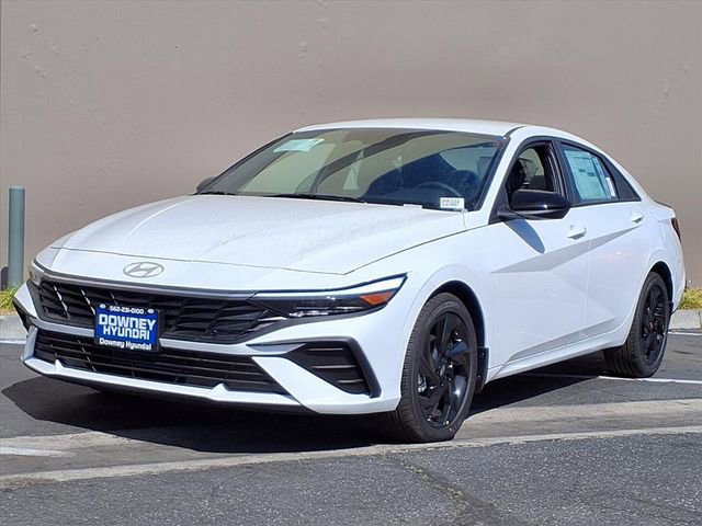 Used 2025 Kia K4 LXS image 10