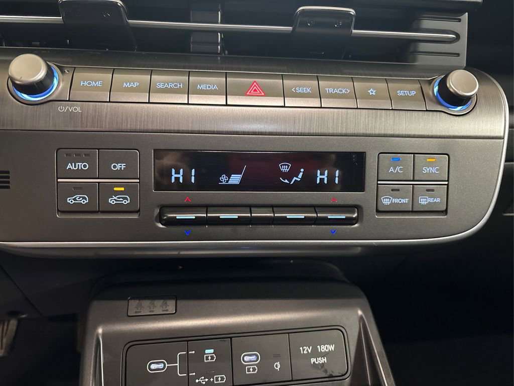 Used 2024 Hyundai Kona SEL w/ Convenience Package image 30