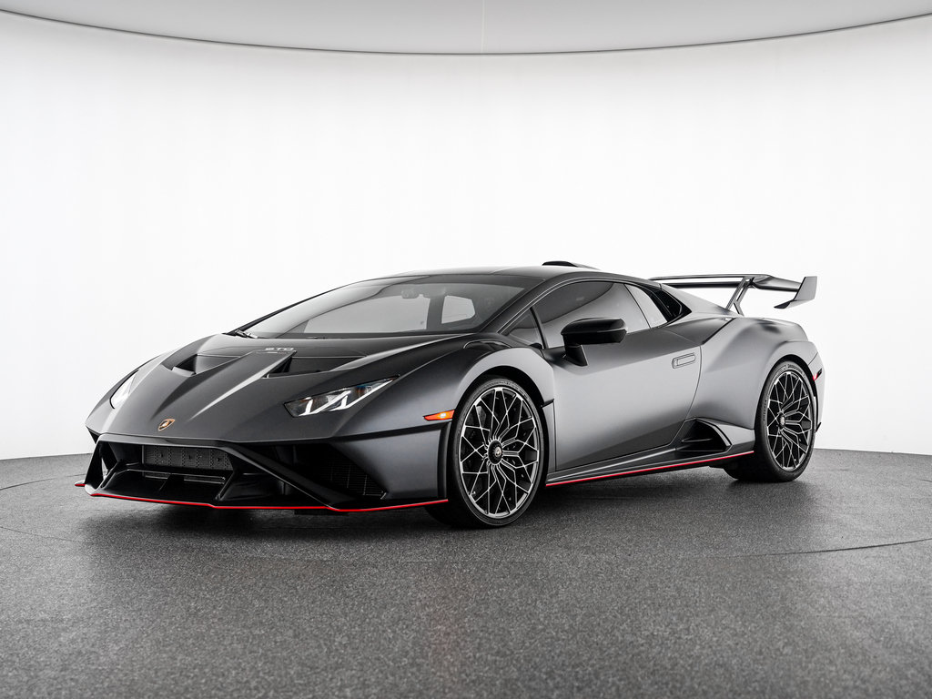 Used 2023 Lamborghini Huracan STO RWD image 1