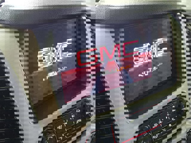 Used 2015 GMC Yukon XL SLT w/ Open Road Package image 24