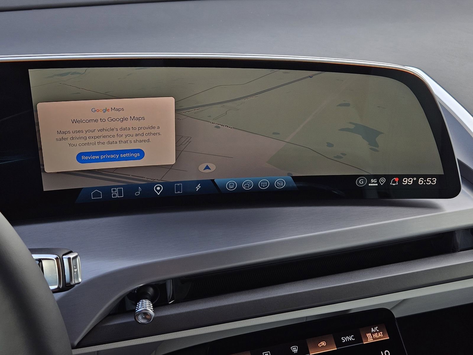 New 2026 Cadillac Vistiq Sport image 17