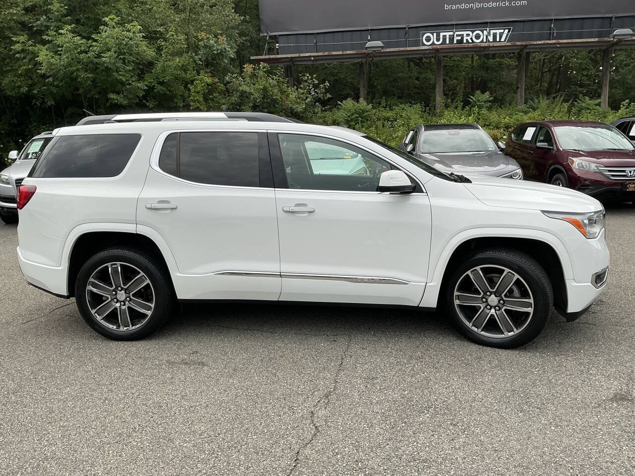 Used 2019 GMC Acadia Denali AWD/4WD image 5