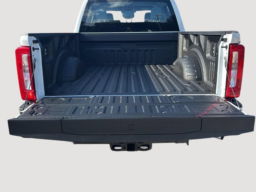 New 2027 Ford F250 XL w/ XL Chrome Package AWD/4WD image 7