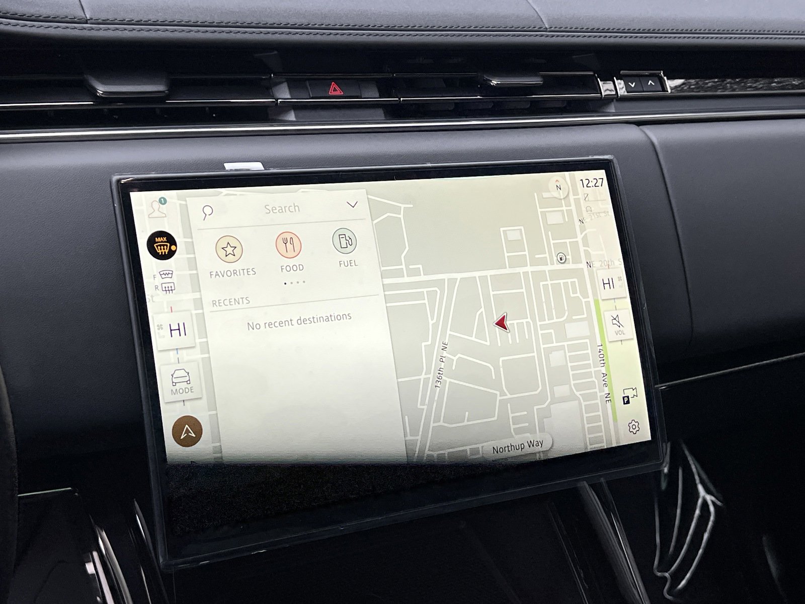 New 2025 Land Rover Range Rover Sport Dynamic SE image 24