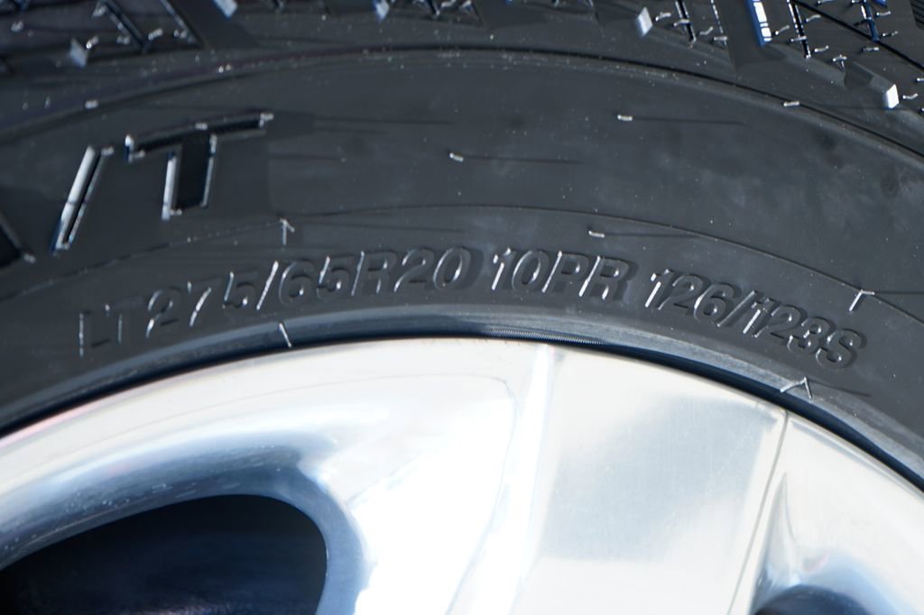 Used 2022 Chevrolet Silverado 2500 LTZ w/ LTZ Plus Package image 45