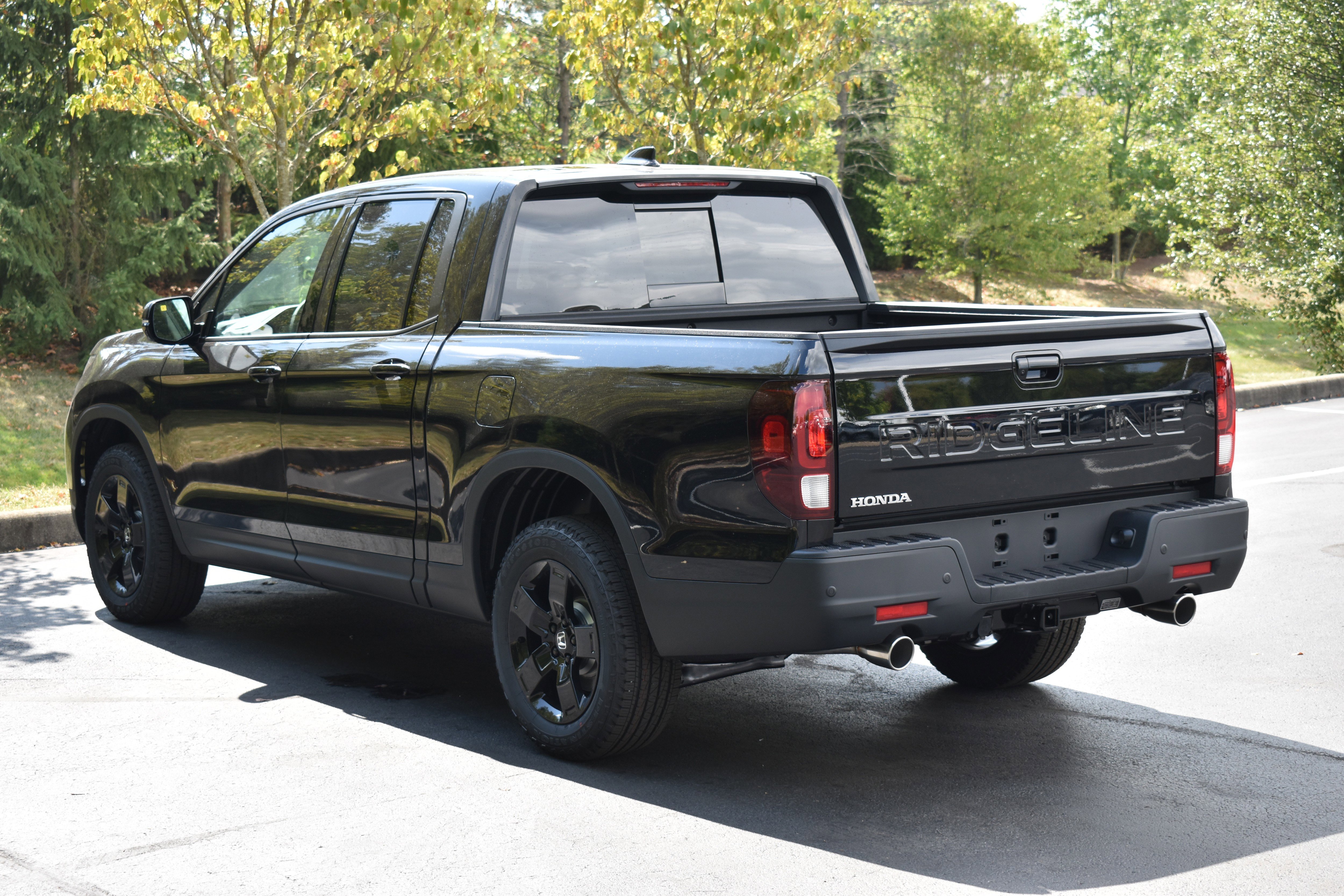 New 2026 Honda Ridgeline Black Edition image 5