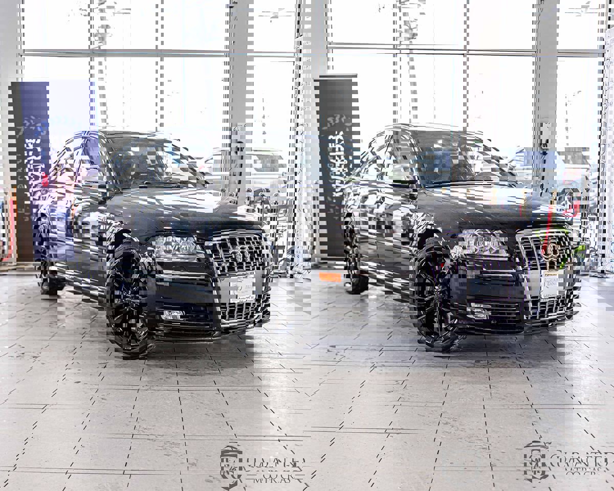 Used 2008 Audi S8 image 3