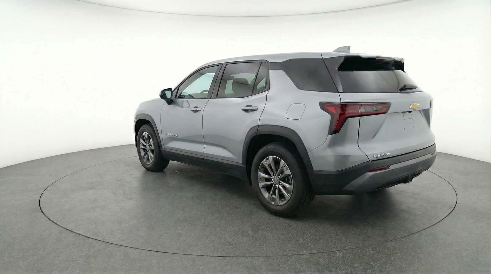 Used 2025 Chevrolet Equinox LT image 6