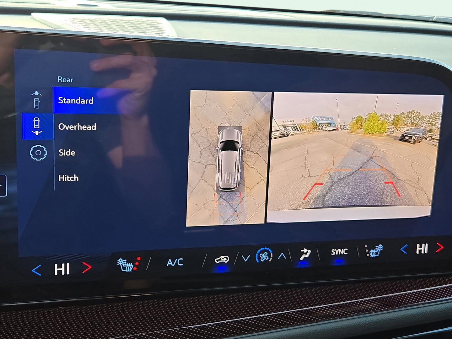 New 2026 Chevrolet Traverse Z71 w/ Enhanced Driving Package image 19