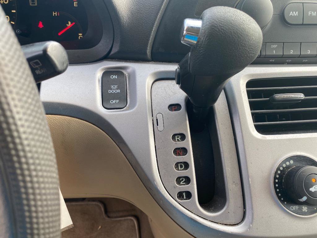Used 2008 Honda Odyssey LX image 29