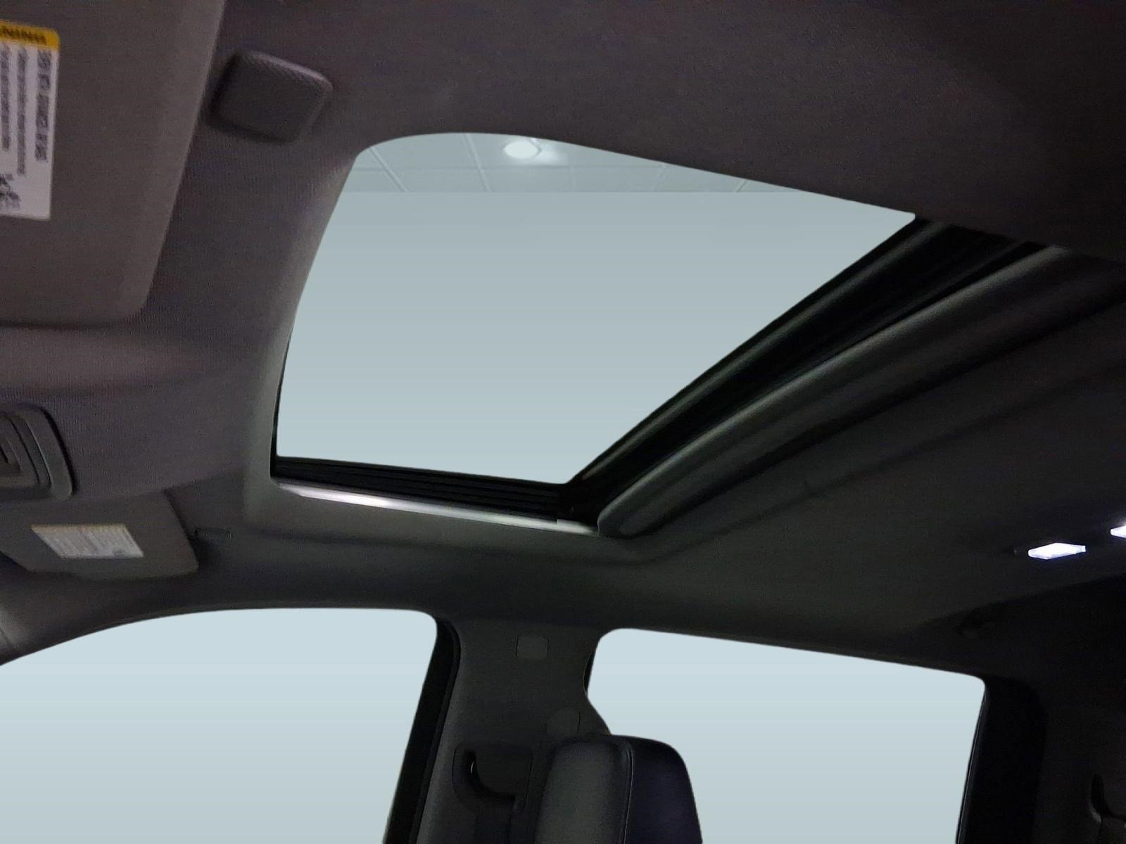 Used 2020 Chevrolet Silverado 1500 RST w/ All-Star Edition image 13