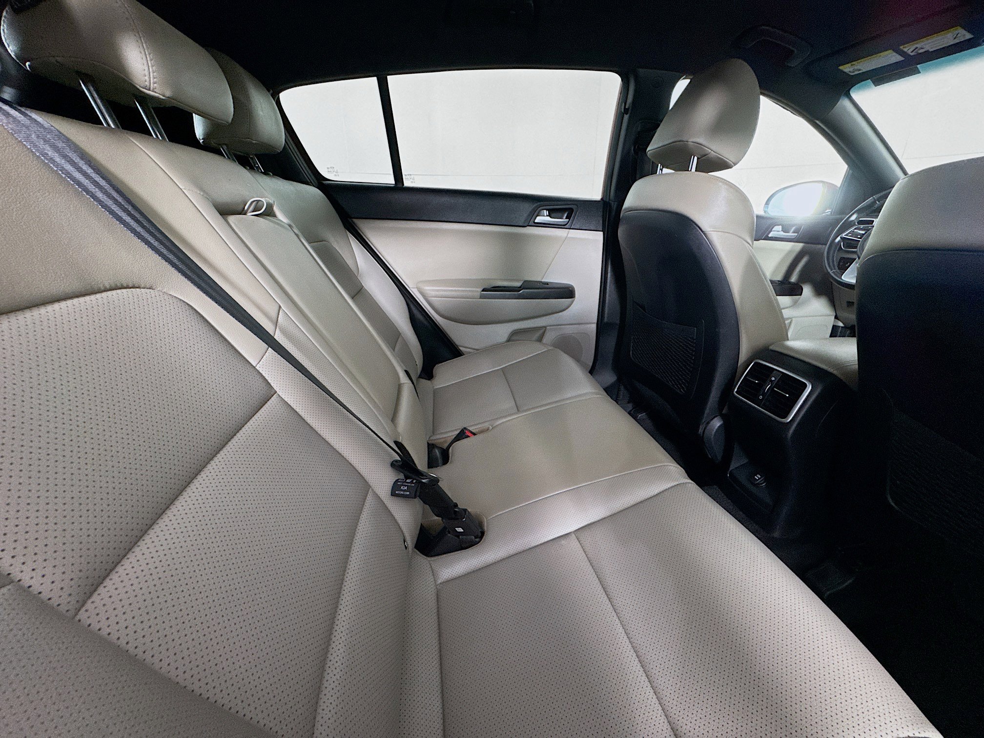 Used 2021 Kia Sportage S image 25