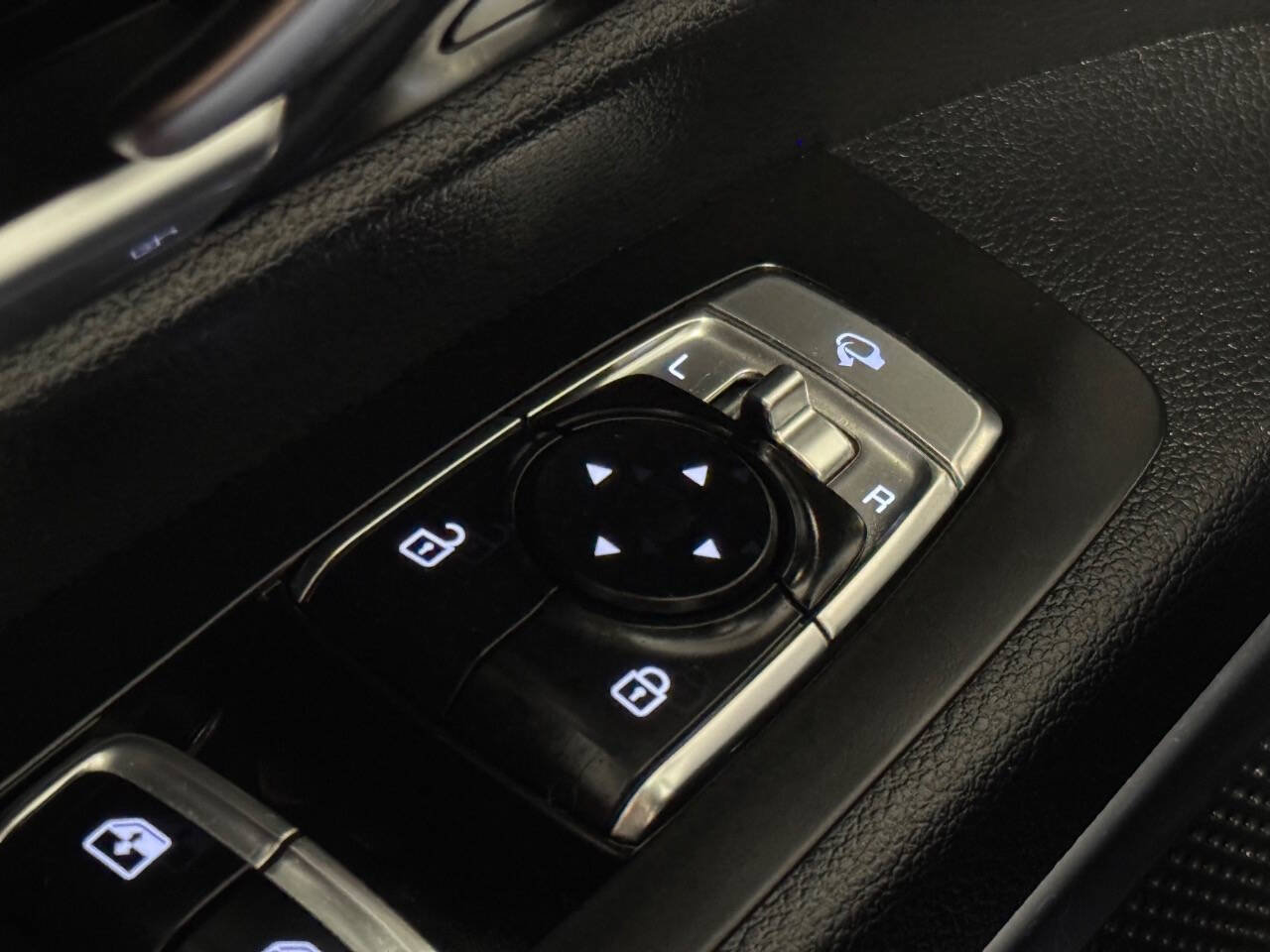 Used 2023 Kia Telluride SX Prestige X-Line AWD/4WD image 38