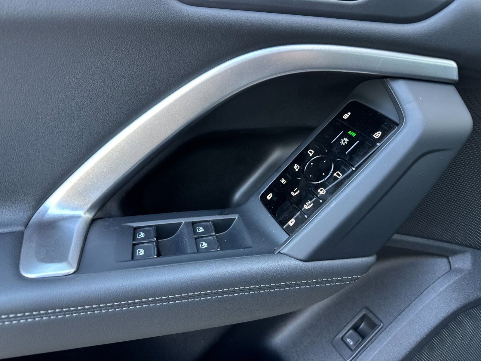 New 2026 Audi Q5 Premium AWD/4WD image 8