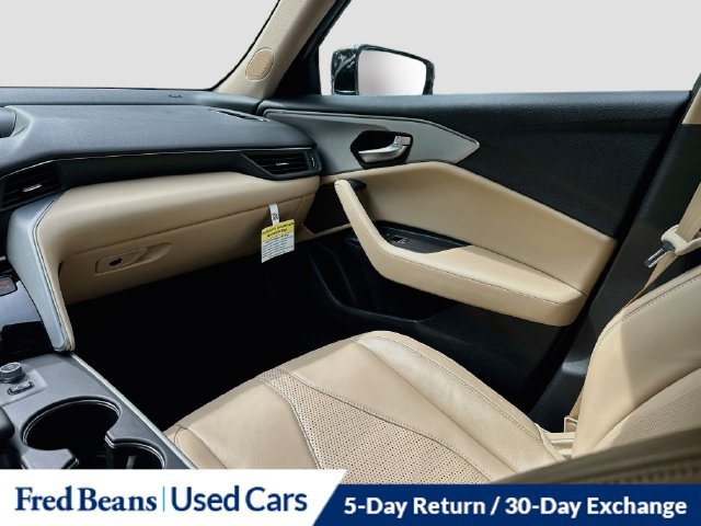 Used 2025 Acura TLX w/ Technology Package FWD image 31