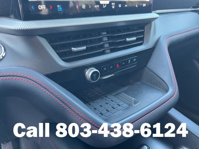 Used 2025 Ford Explorer ST AWD/4WD image 25