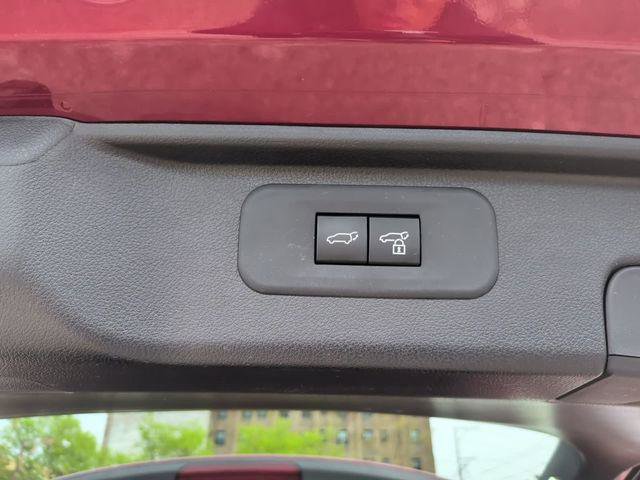 Certified 2025 Toyota Grand Highlander AWD Hybrid image 16