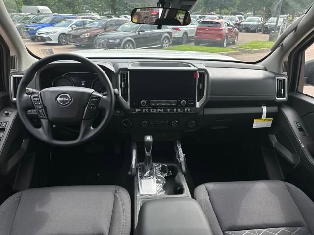 New 2025 Nissan Frontier SV w/ Tow Package image 6