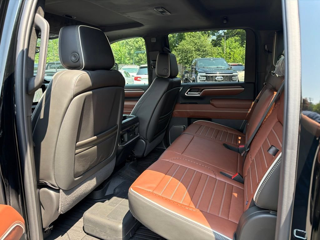 New 2026 GMC Sierra 2500 Denali Ultimate AWD/4WD image 14