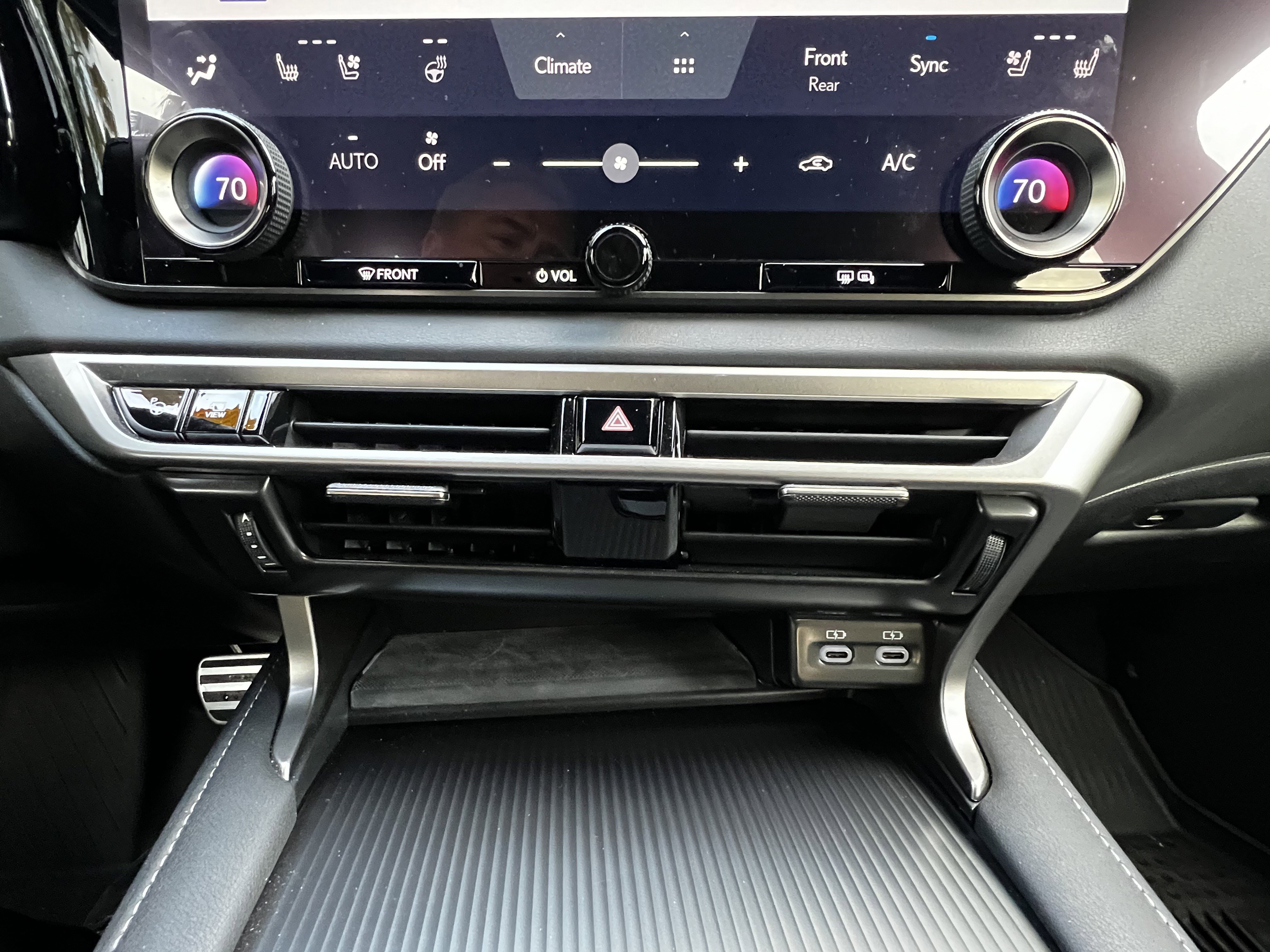 Certified 2023 Lexus RX 350 F Sport w/ Cold Area Package AWD/4WD image 26
