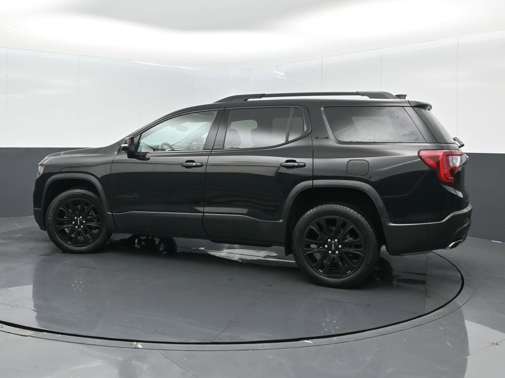 Used 2023 GMC Acadia SLE w/ Driver Convenience Package image 5