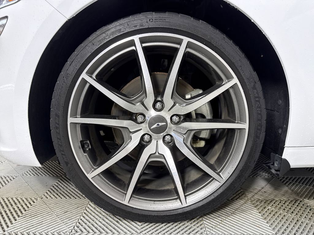 Used 2023 Genesis G70 2.0T image 24
