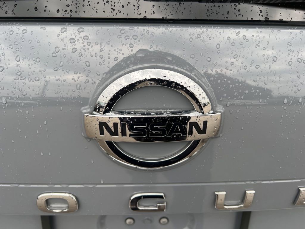 Certified 2021 Nissan Rogue Platinum AWD/4WD image 35
