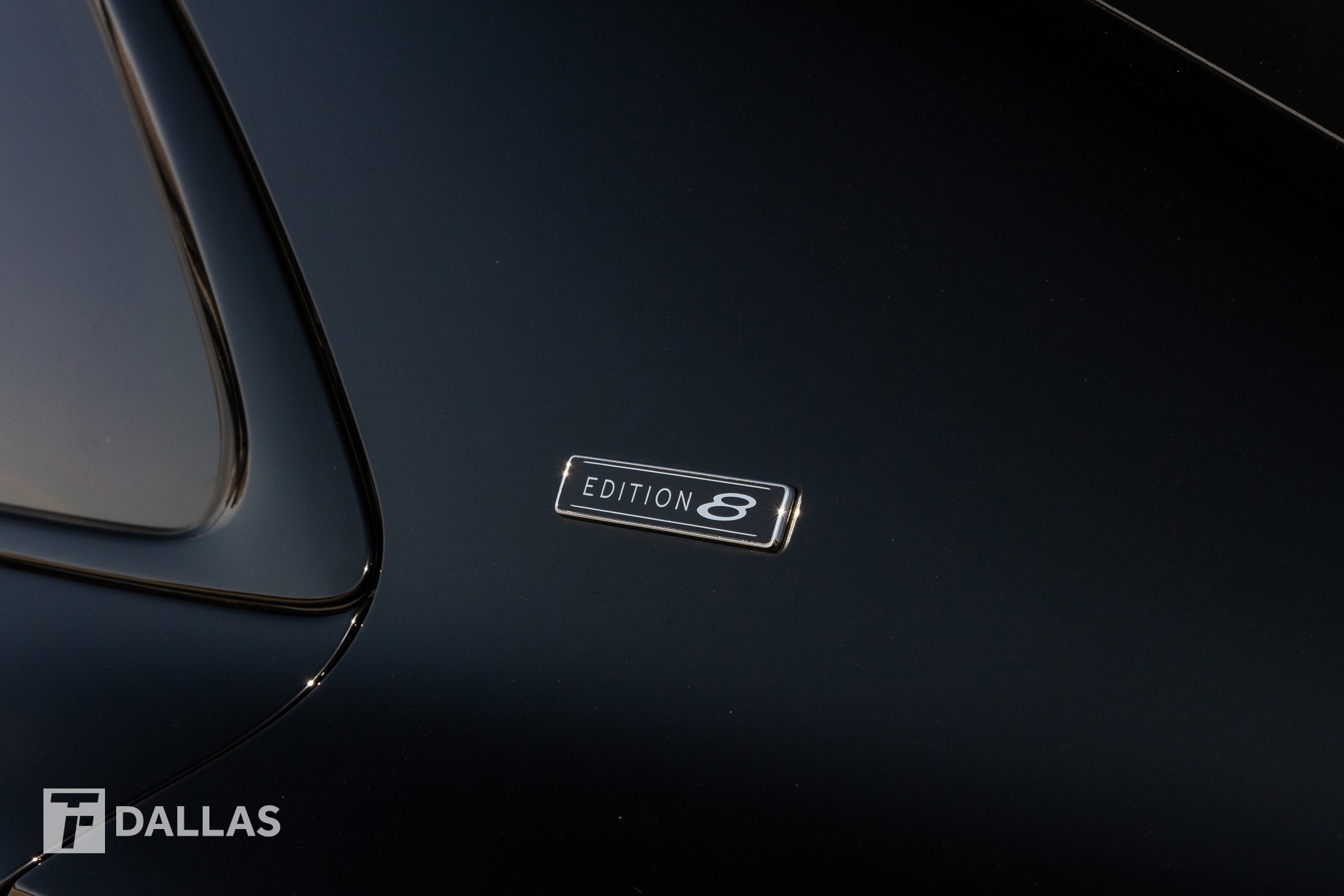 Used 2024 Bentley Flying Spur V8 image 11