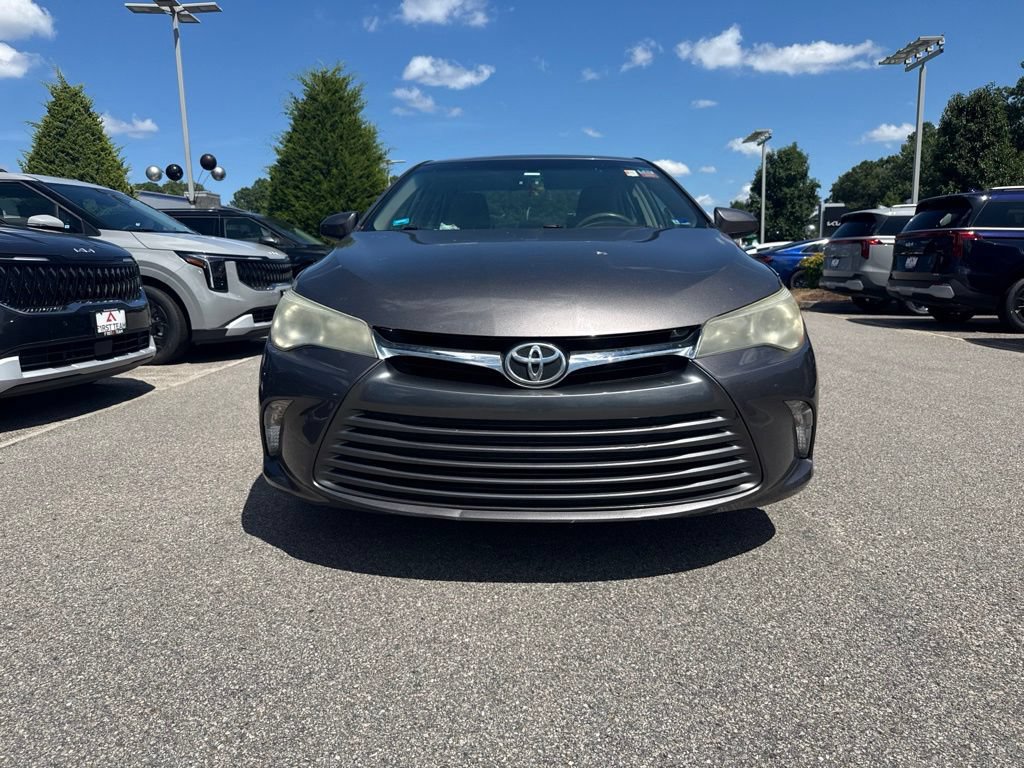 Used 2015 Toyota Camry LE FWD image 6