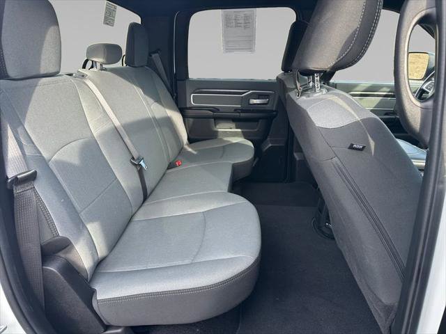 Certified 2022 RAM 3500 Big Horn AWD/4WD image 17