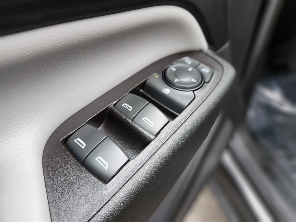 Used 2021 Chevrolet Equinox LS w/ LPO, Floor Liner Package image 15