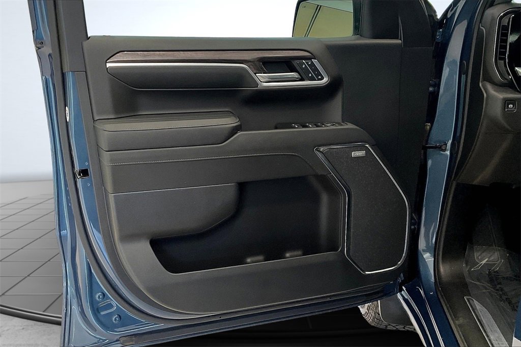 Used 2024 Chevrolet Silverado 1500 LTZ w/ Z71 Off-Road Package image 24