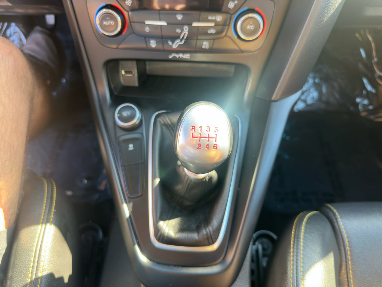 Used 2016 Ford Focus ST w/ Equipment Group 401A image 45