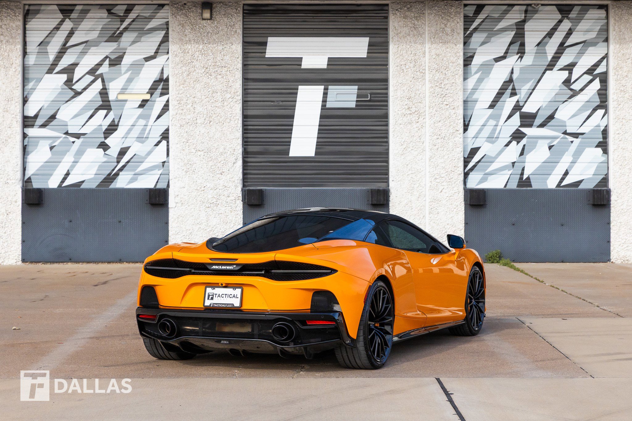 Used 2023 McLaren GT image 15