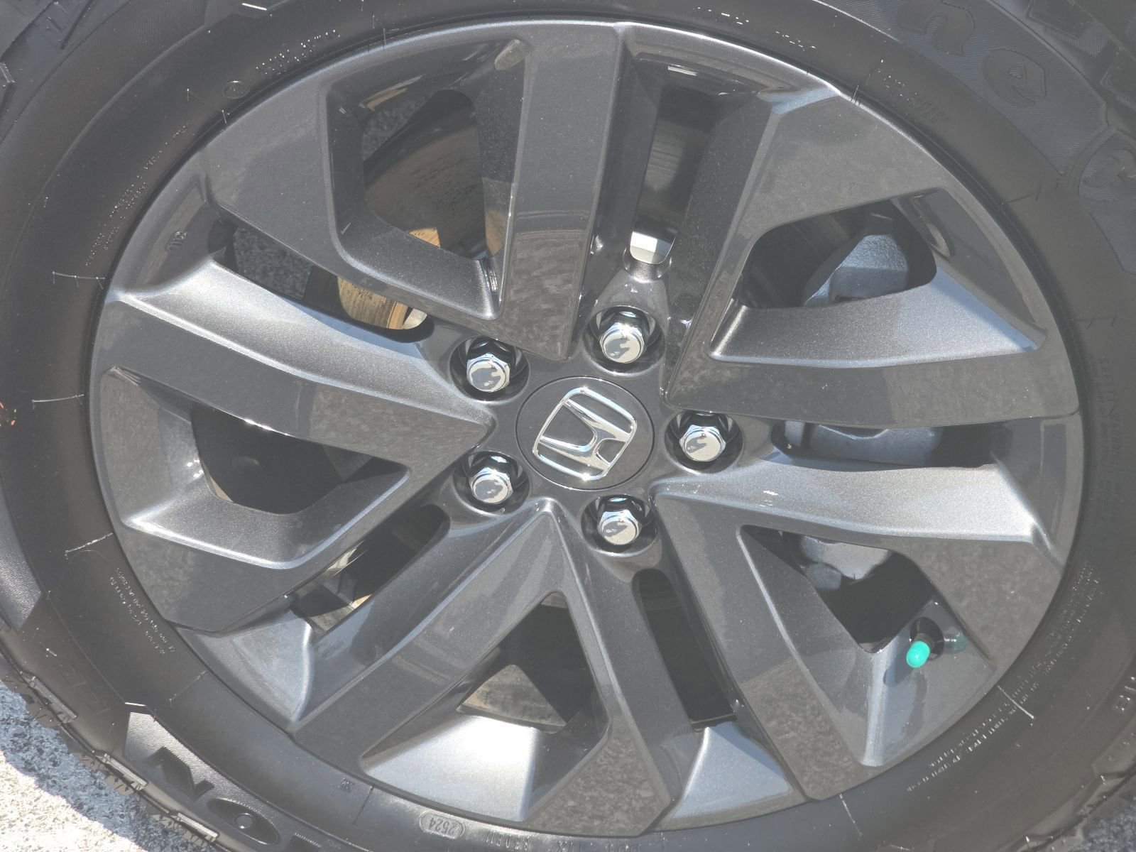 Certified 2025 Honda Ridgeline Sport image 9