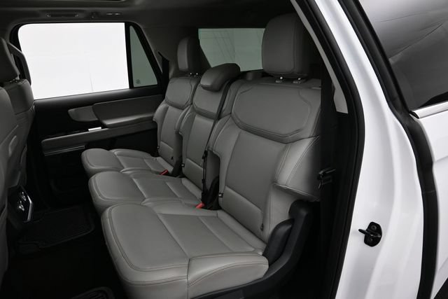 Certified 2025 Ford Expedition Max Active AWD/4WD image 28