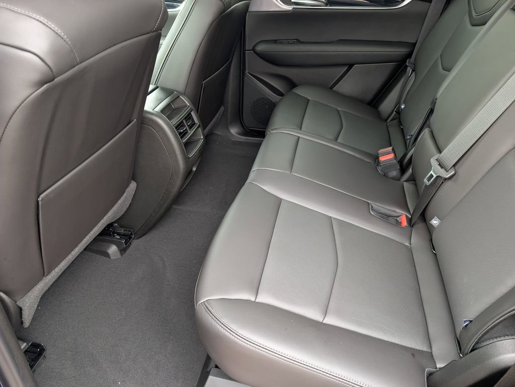 New 2026 Cadillac XT5 Premium Luxury AWD/4WD image 17