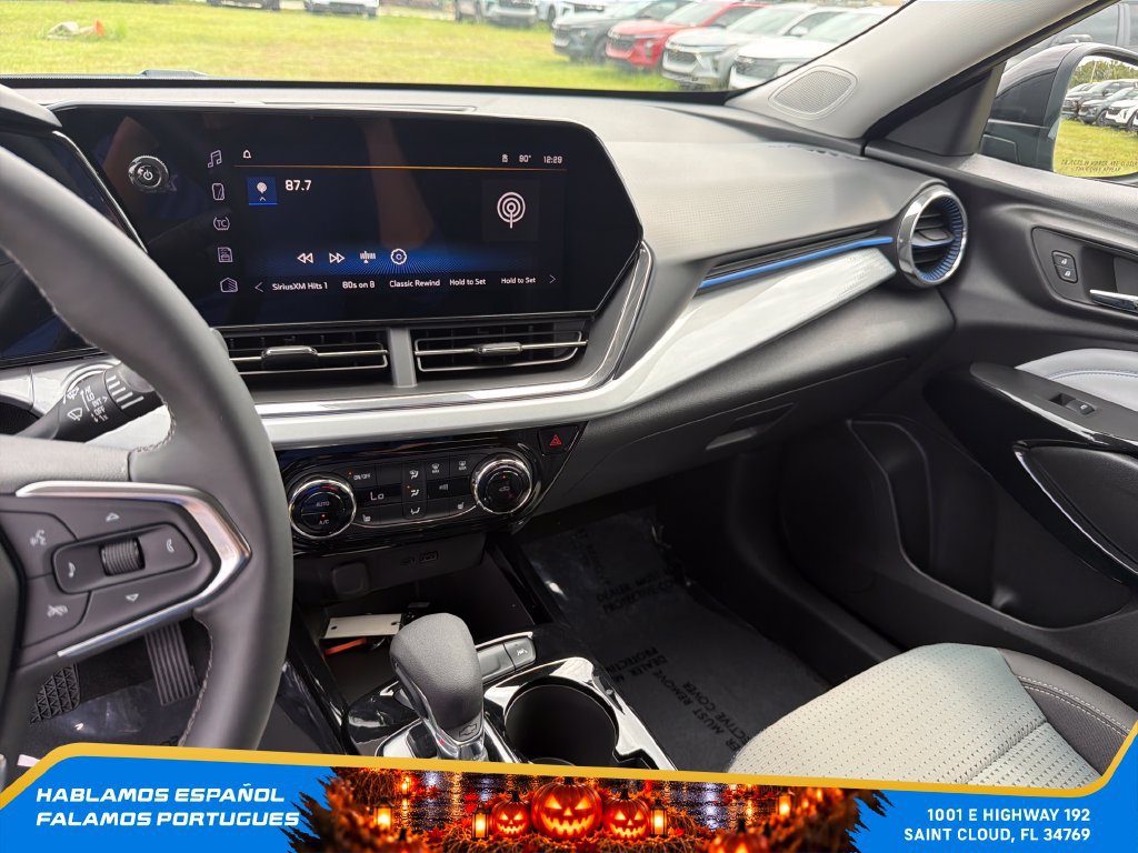 New 2026 Chevrolet Trax LT w/ Driver Confidence Package FWD image 17