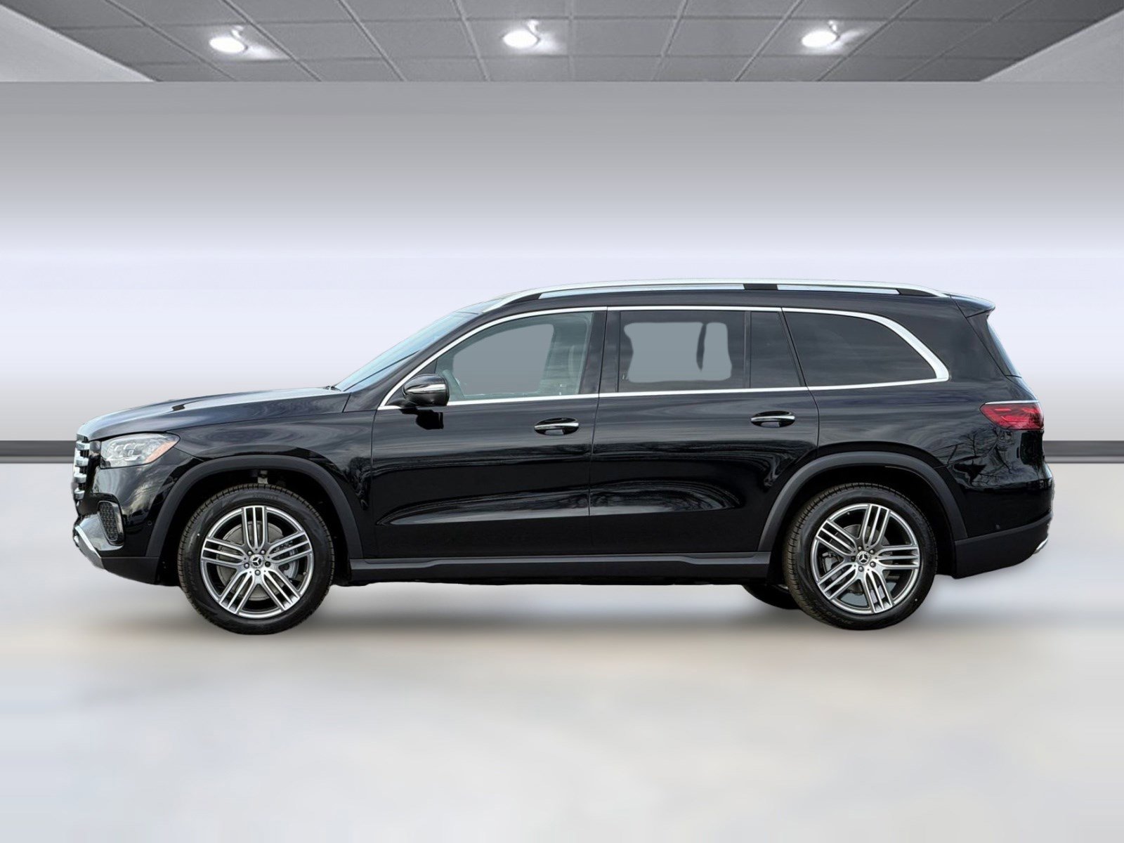 New 2026 Mercedes-Benz GLS 450 4MATIC image 2