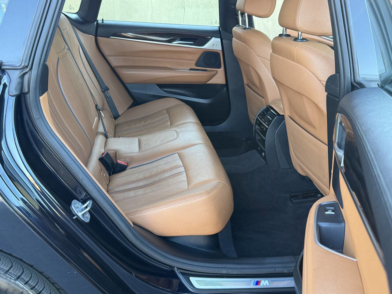 Used 2018 BMW 640i Gran Turismo xDrive image 15