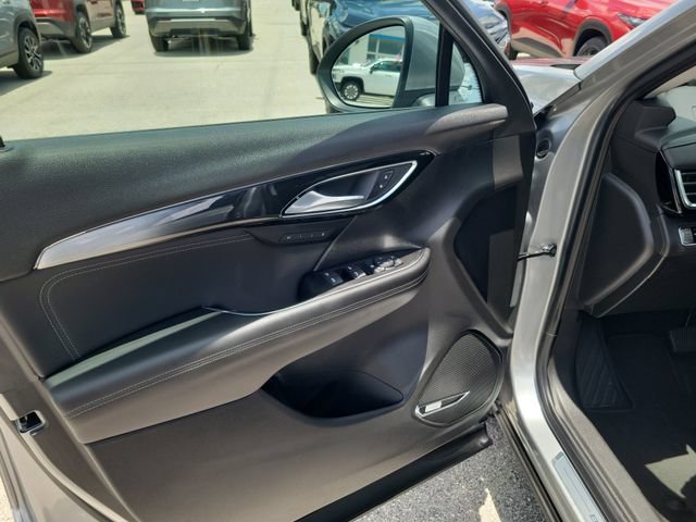 Used 2025 Buick Envision Preferred AWD/4WD image 17